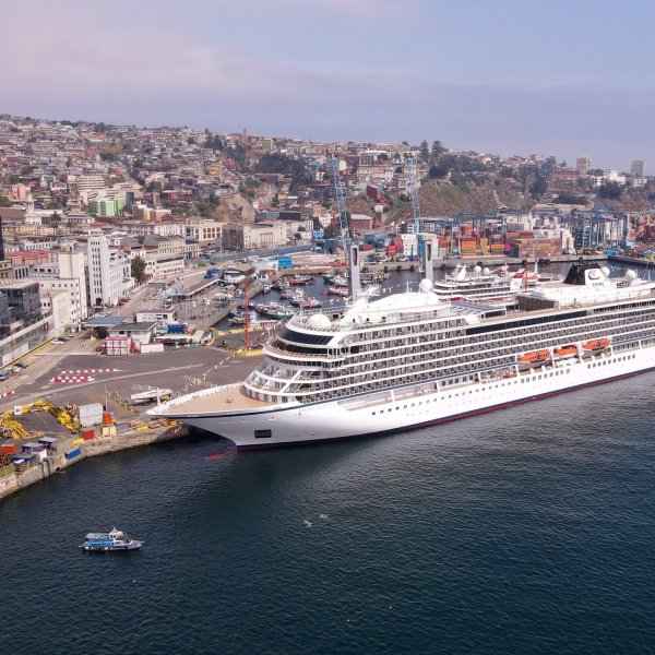 Puerto Valparaíso espera la llegada de 30 cruceros para la temporada 2024-2025